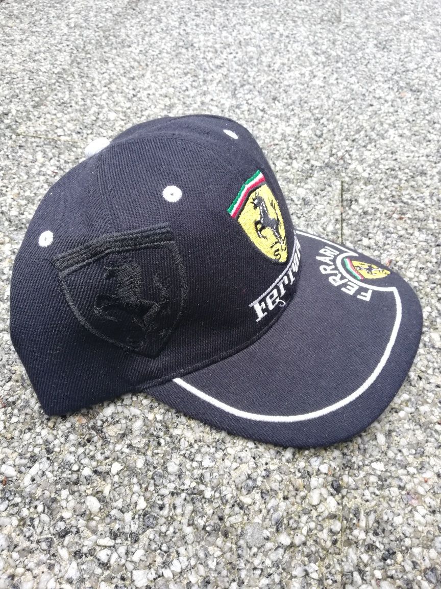 Chapéu Preto Ferrari