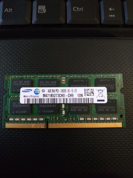 Аперативная память DDR3 4GB 1333MHz