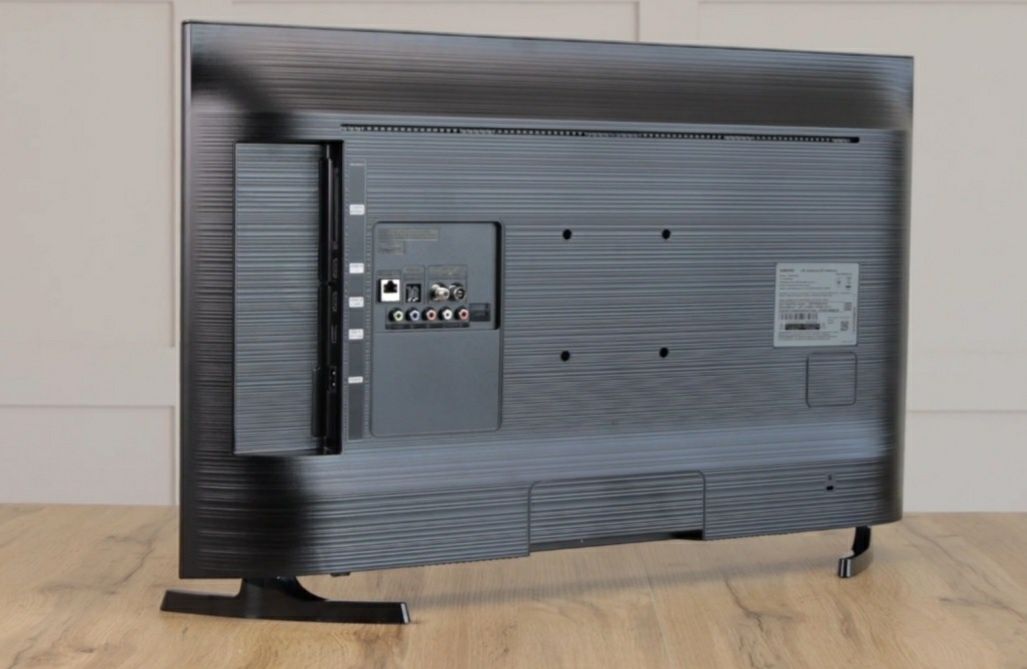 Телевизор 32" Samsung SmartTV СмартТВ с Wi-Fi и YouTube