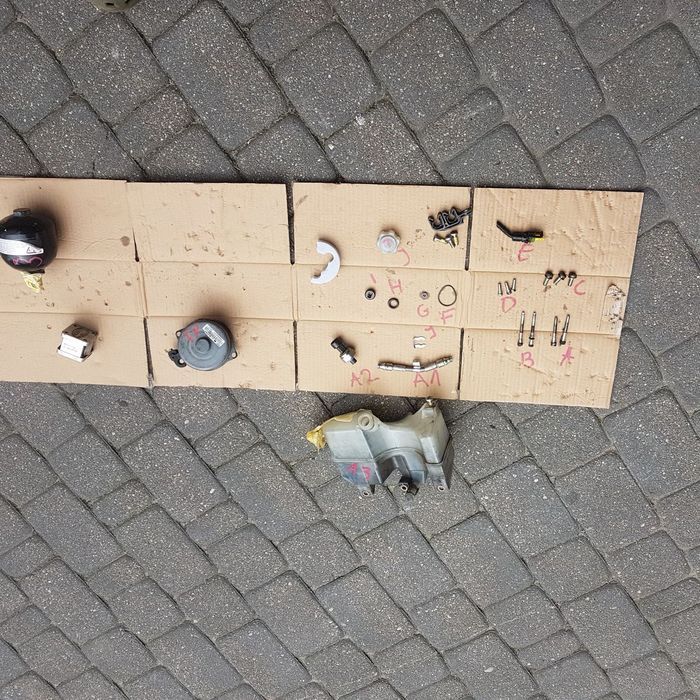 czujnik zbiorniczek przelew rurka duallogic selespeed skrzynia automat robot przystawka korpus skrzynia automatyczna automat robot automatic fiat alfa mito bravo II 500 500l 500x tipo grande punto evo doblo Qubo fiorino panda ford ka lancia musa idea ypsi