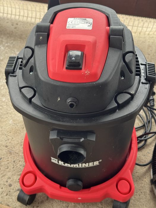 Миючий пилосос..