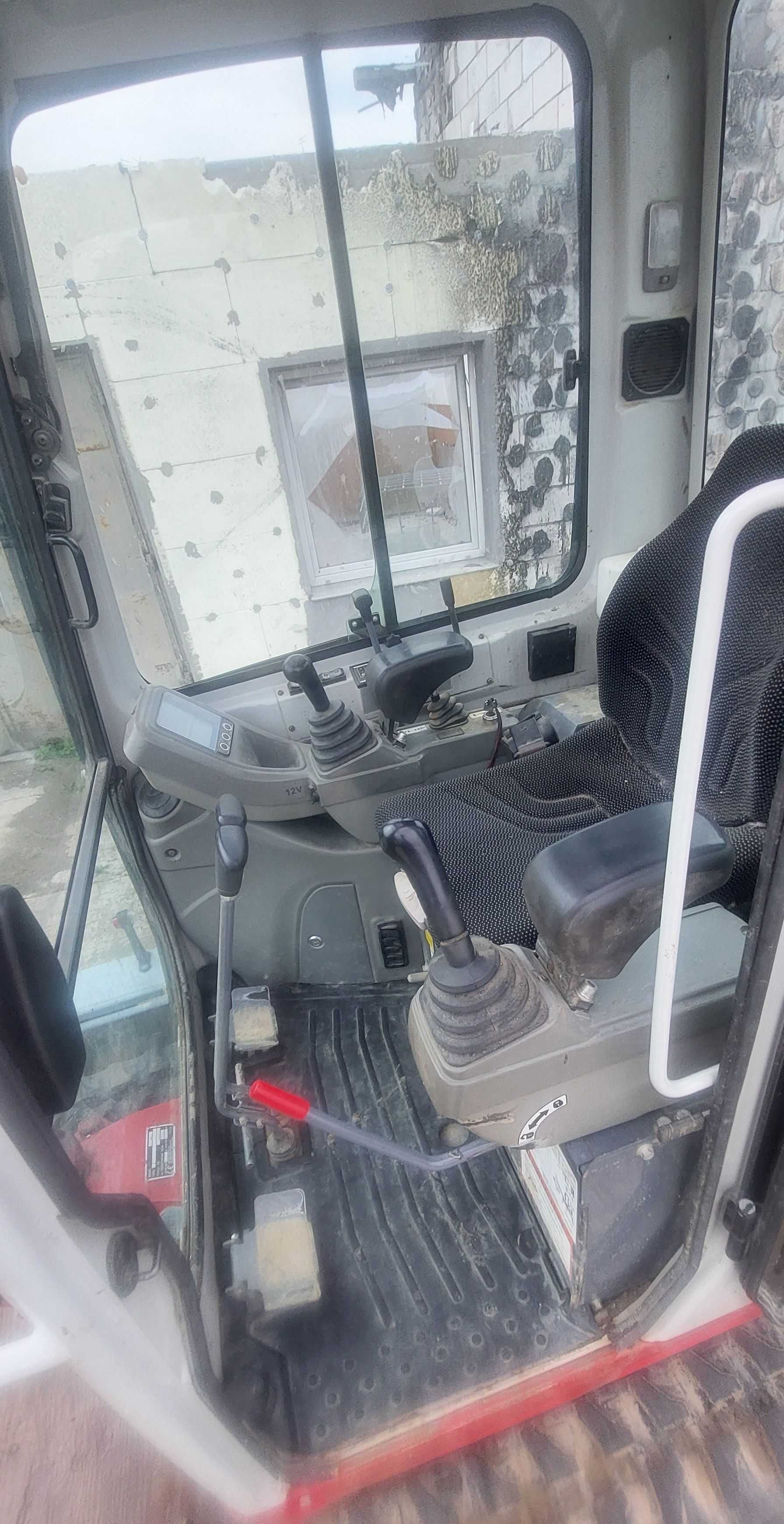 koparka takeuchi tb 216 Vo