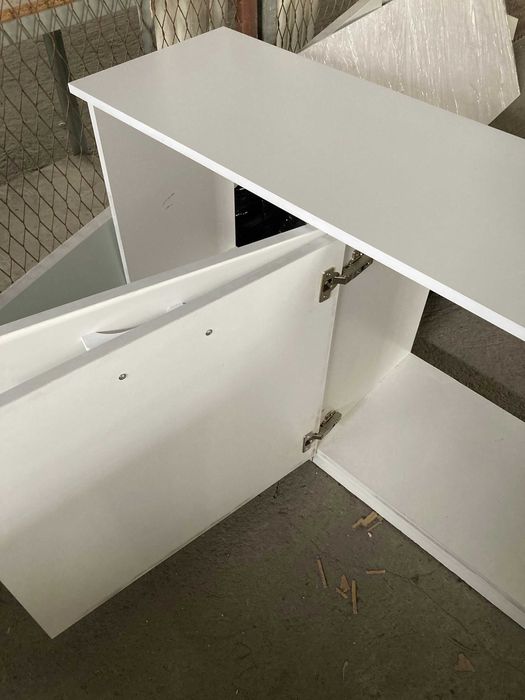 Szafka 3 drzwiowa / Likwidacja sklepu / TANIO 187x64x41
