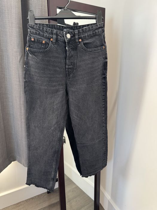 Джинси Zara 36 regular fit вільного прямого крою