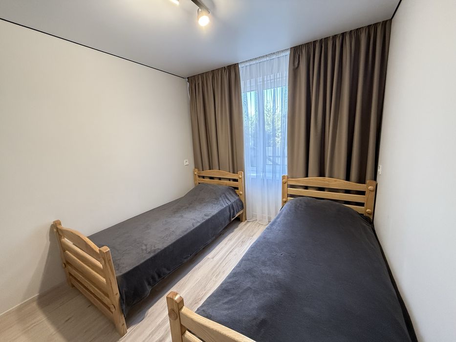 Сучасний новий будинок у передмісті! Продаж