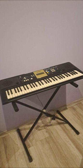 Keyboard Yamaha YPT 220