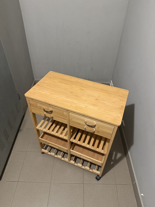 Wózek kuchenny z firmy Sklum