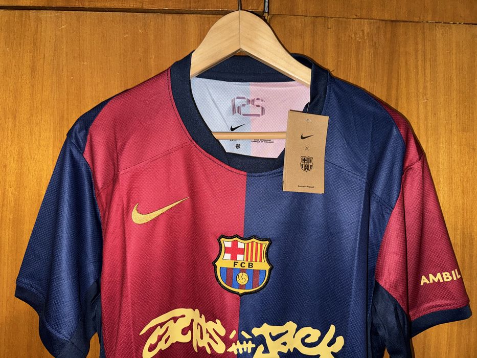 Camisola Barcelona x Travis Scott 25/26