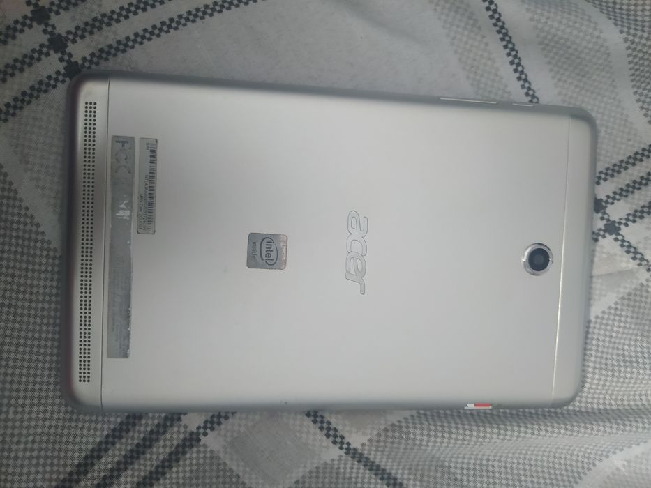 Продам лланшет acer