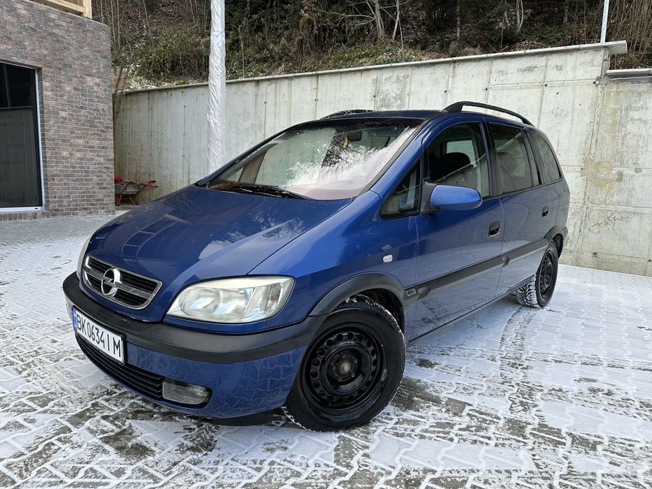 Opel Zafira 2.2 дизель 2002рік