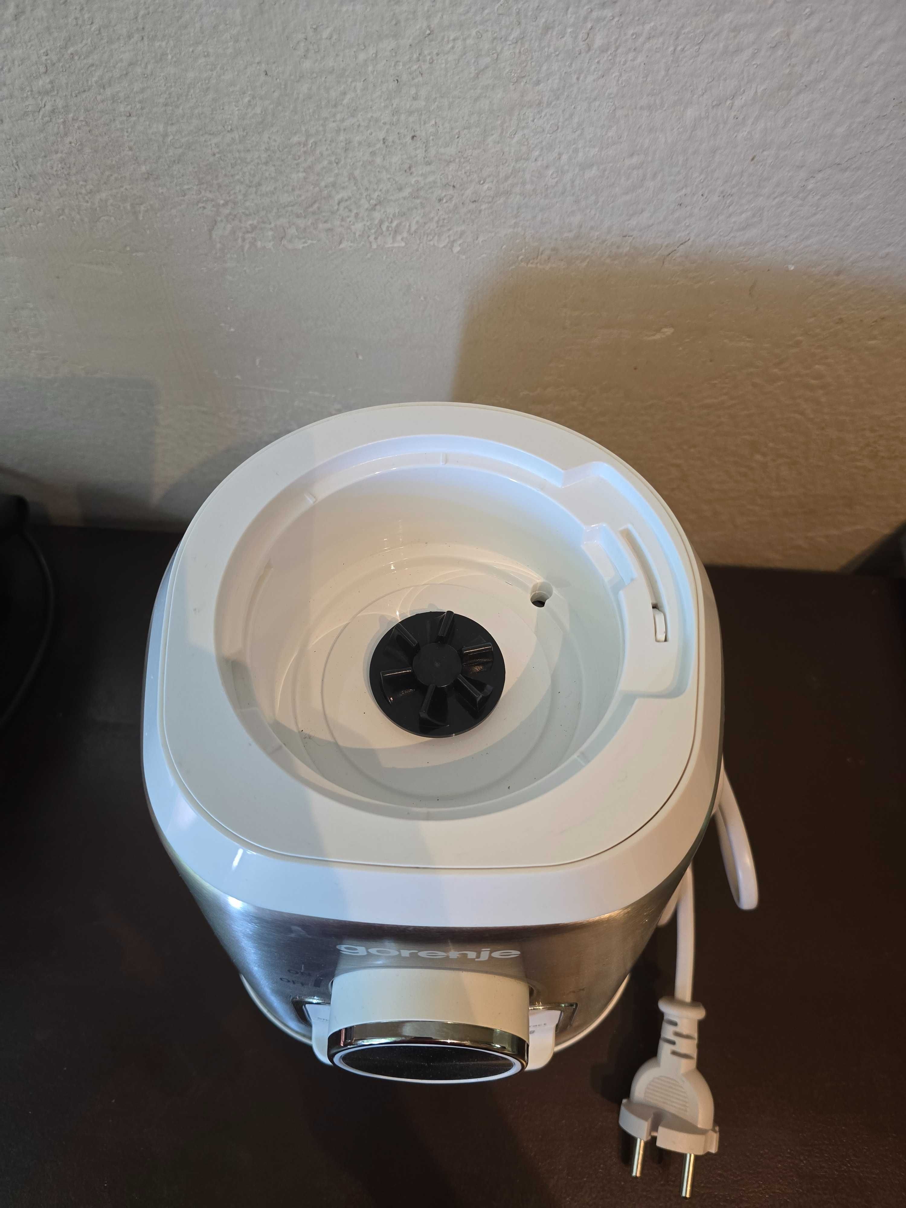 Blender/Mikser Gorenje B1400E
