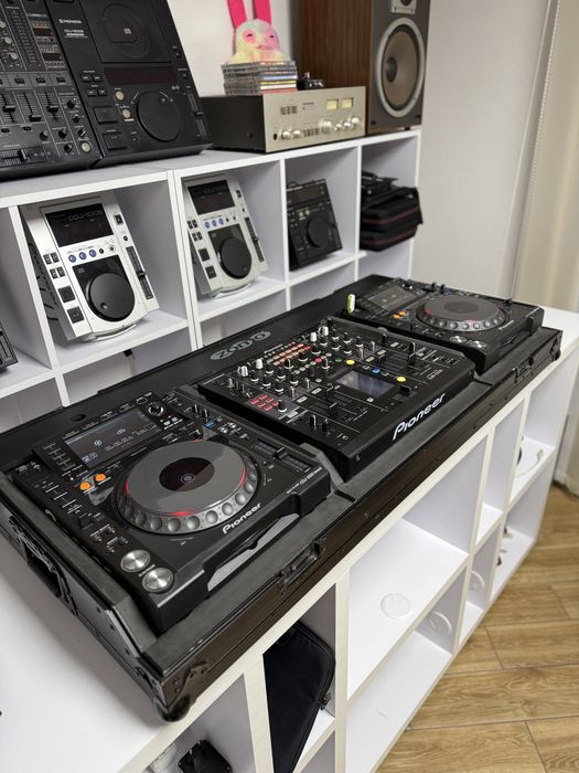 Pioneer cdj 2000 nexus djm 2000