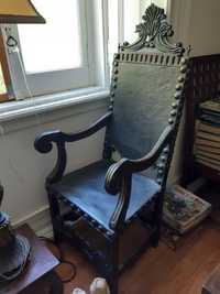 Conjunto de 2 cadeiras do século 17
