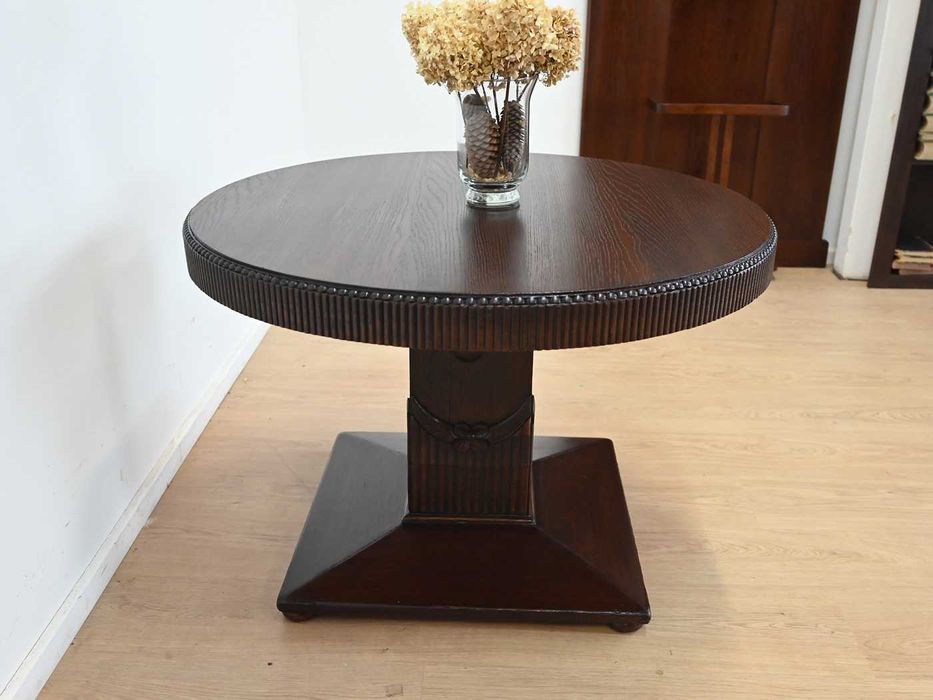 okrągły stolik na jednej nodze 101401