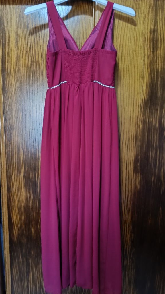 Vestido de cerimónia lindo.usado 2vezes.