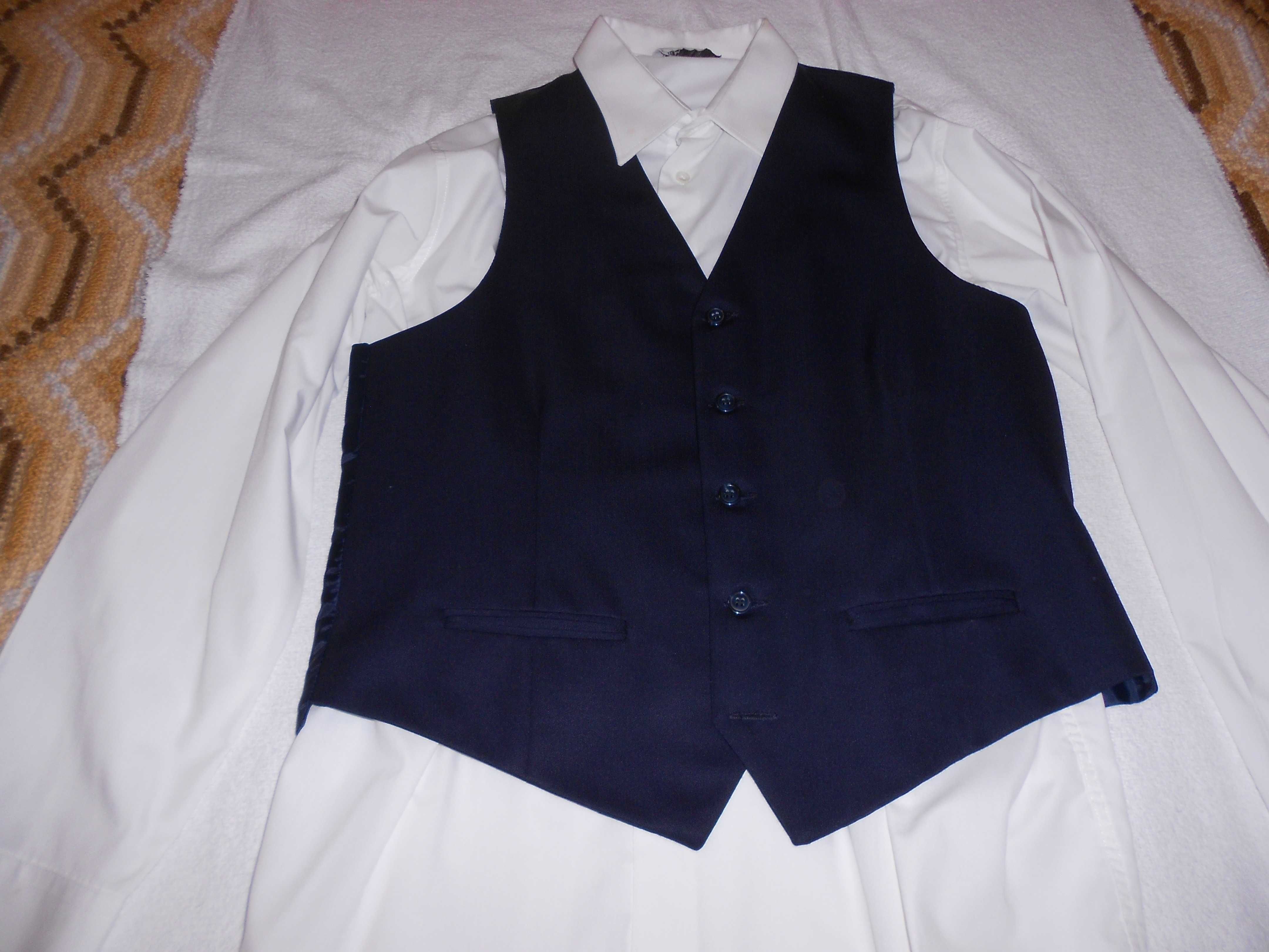 Conjunto Camisa, Blazer e Colete Azul Escuro IADE