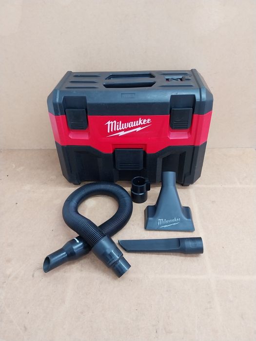 Milwaukee M18 VC-2 Odkurzacz Akumulatorowy 2018r