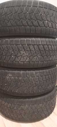 Шини зимові Bridgestone Blizzak DM-V2, 265/60/18