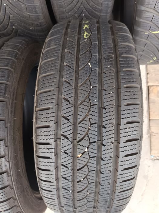 215/45R17 całoroczne super stan