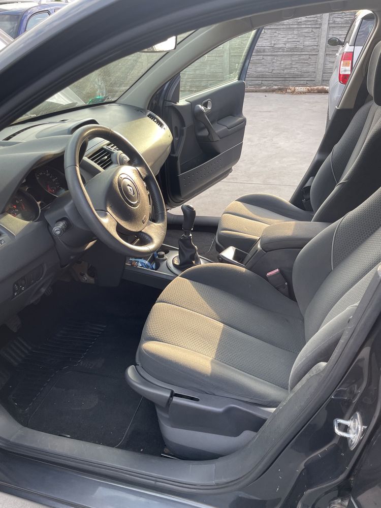 Renault Megane II lift 10 lat gazu!!