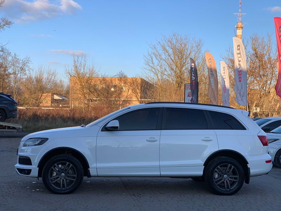 Audi Q7 2011  3.0 4х4
