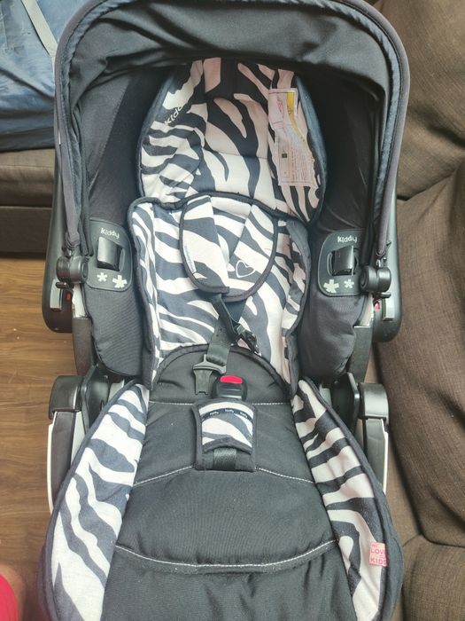 Nosidełko fotelik Kiddy z bazą isofix