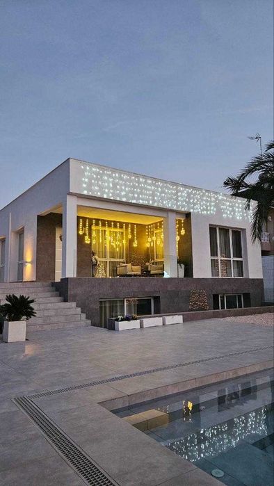 Nowoczesna willa z widokiem na góry w Orihuela (dzielnica Montepinar)