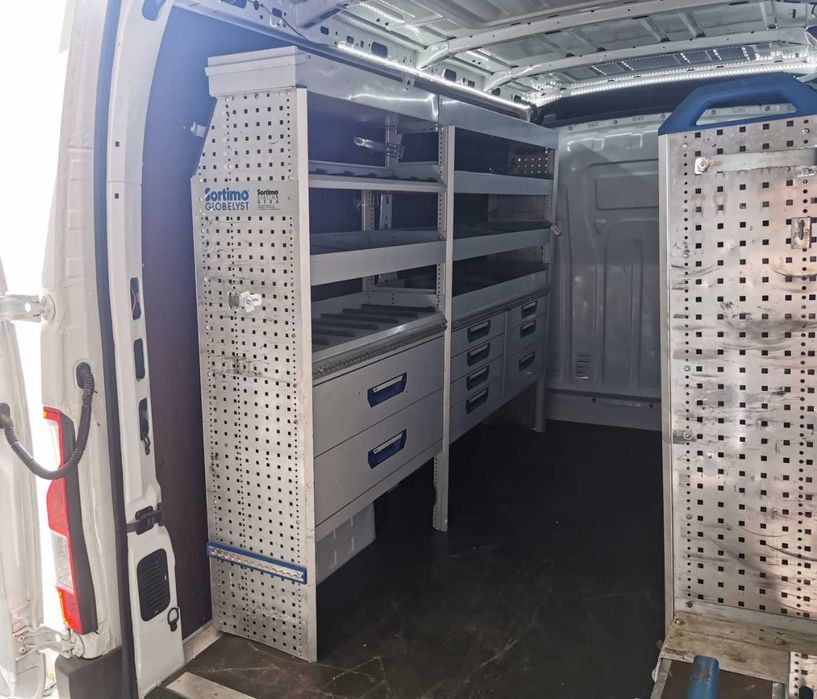 Zabudowy serwisowe warsztatowe IVECO DAILY VW Mercedes Crafter MAN TGE