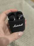 Auriculares True Wireless Bluetooth Marshall Minor III - Preto
 Auricu