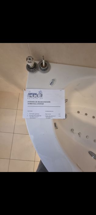 Banheira de hidromassagem Swisspool