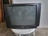 Vendo Televisão antiga