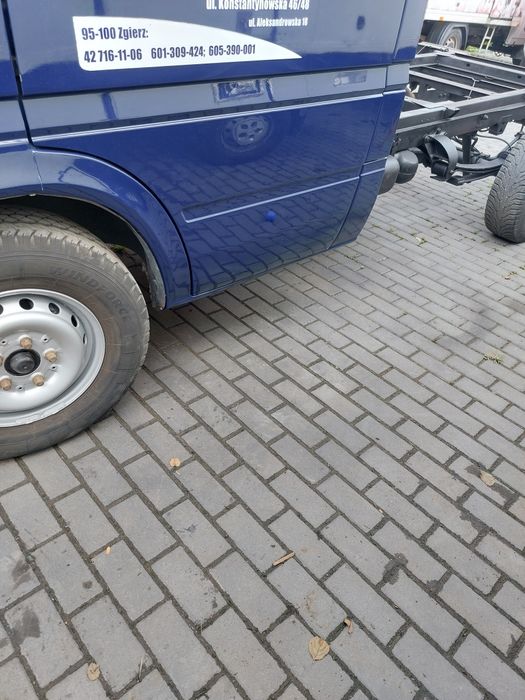 Blacharstwo naprawa blacharsko lakiernicza busów Łódź