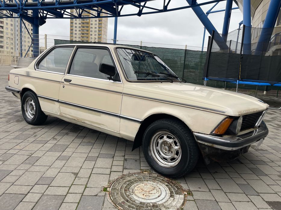 BMW 315 Е21 1983 год