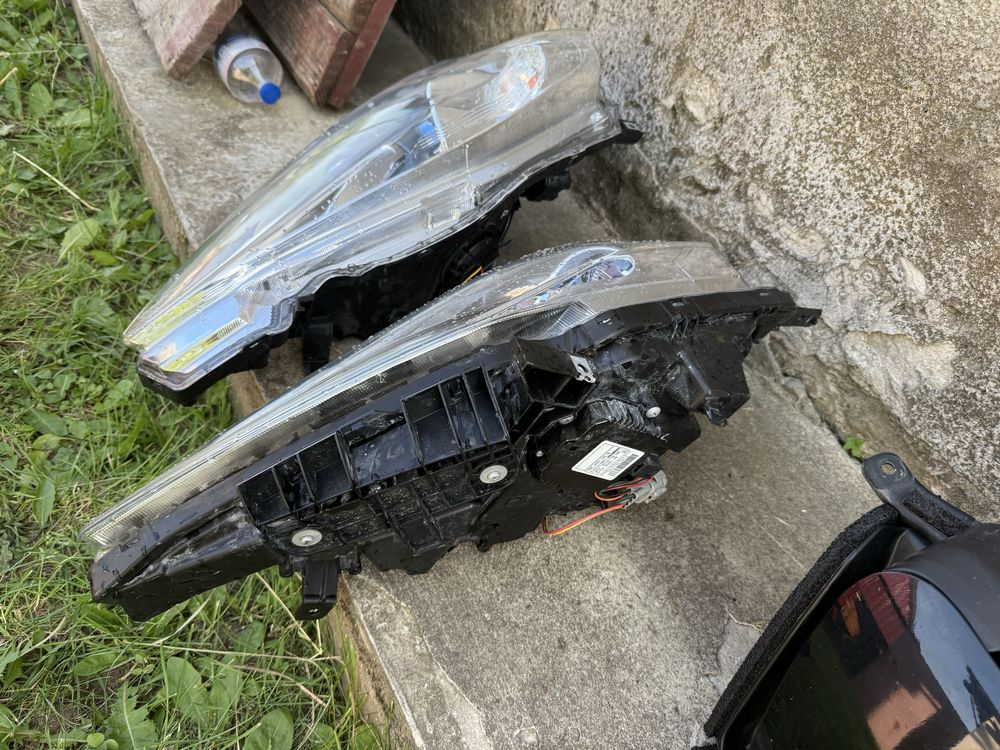 Nissan Leaf  фари фара LED 206103NF0A європа