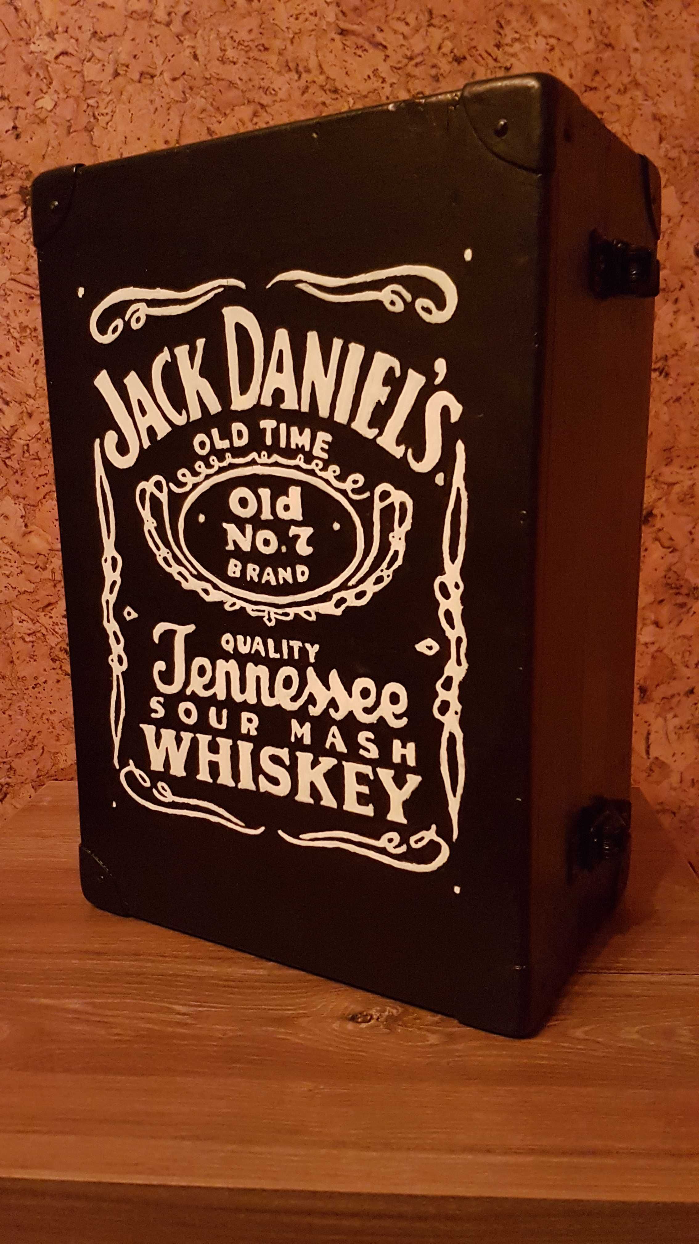 Mini barek Skrzynka stylizowna na Jack Daniels