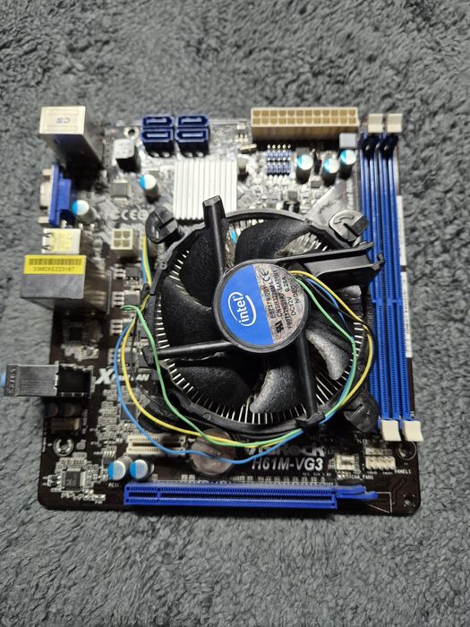 Płyta główna Mini-itx H61m-vg3 + procesor