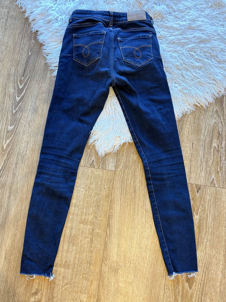 Jeansy niebieskie grsnatowe 34 xs