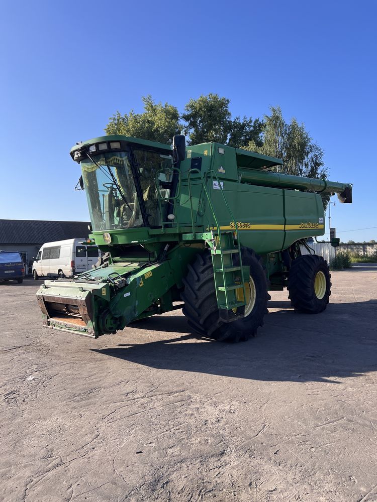 Комбайн John Deere 9880 sts