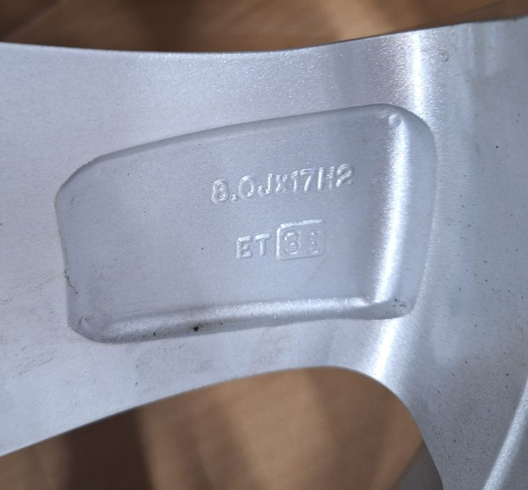 Felgi 5x112 8Jx17"Et.38 Audi A4 A6 Q3 Q5,Mercedes,VW