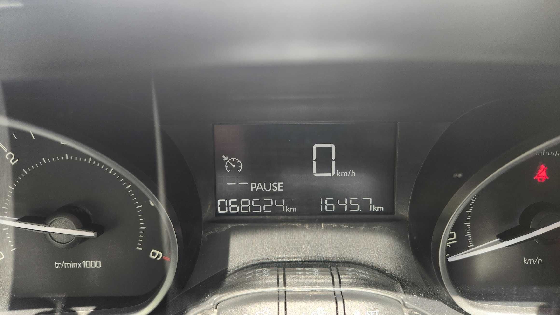 Peugeot 208 1.6 Bluehdi Style 2016 - Gasóleo - 68.000km