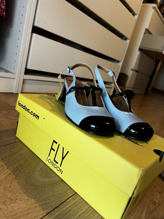 Sapatos Fly London
