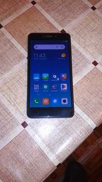 Продам телефон Redmi 4A непоганий стан