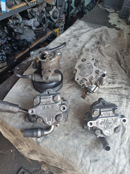 Насос ГУР гідравлічний Volkswagen Гольф 3 4 Пассат 3 4 5 Шкода Тур А5