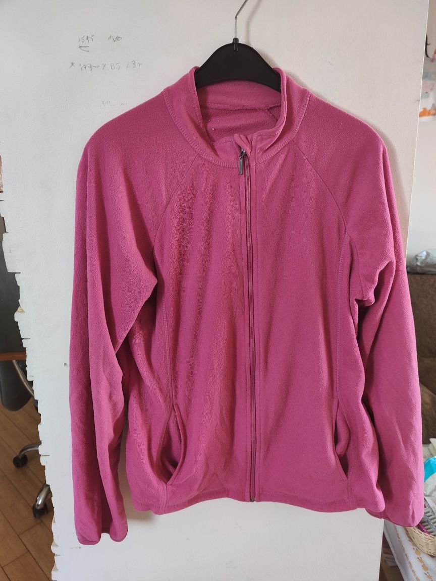 Bluza damska zapinana na zamek