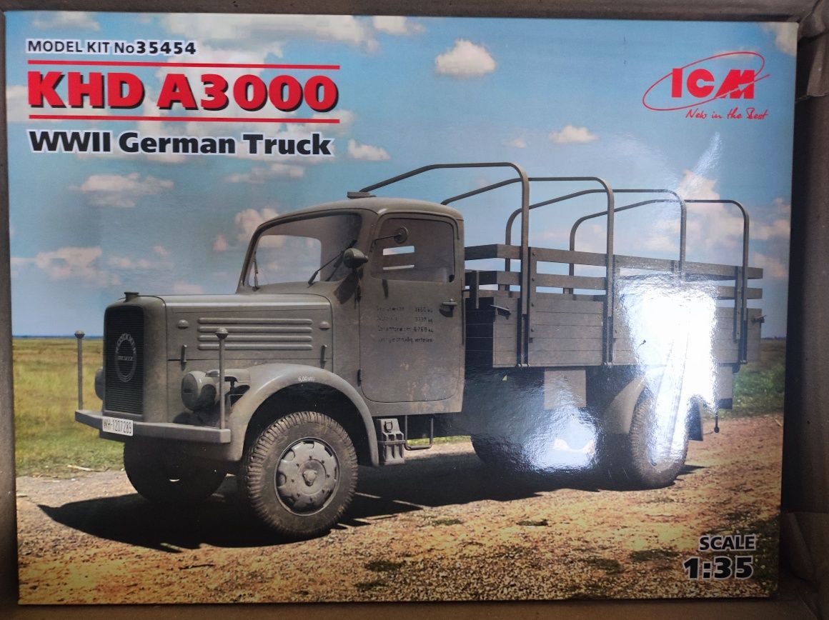 Збірні моделі  1/35 часів Другої світової війни.