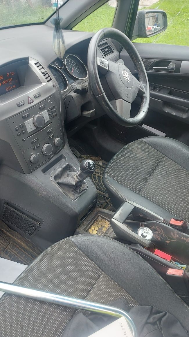 Opel Zafira 1.9 cdti anglik