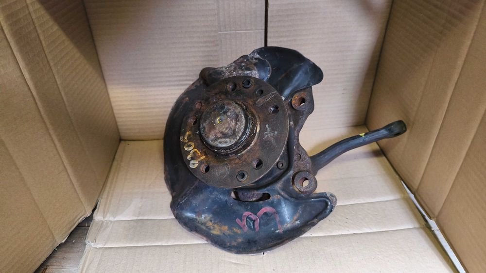 Mercedes 190d Manga de eixo direita