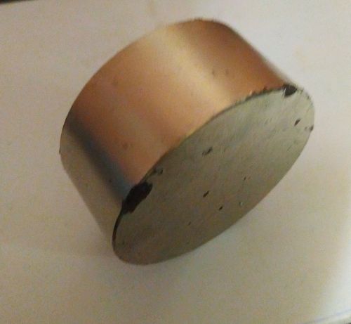 Неодимовий магнит у формі диска 55х25
мм.