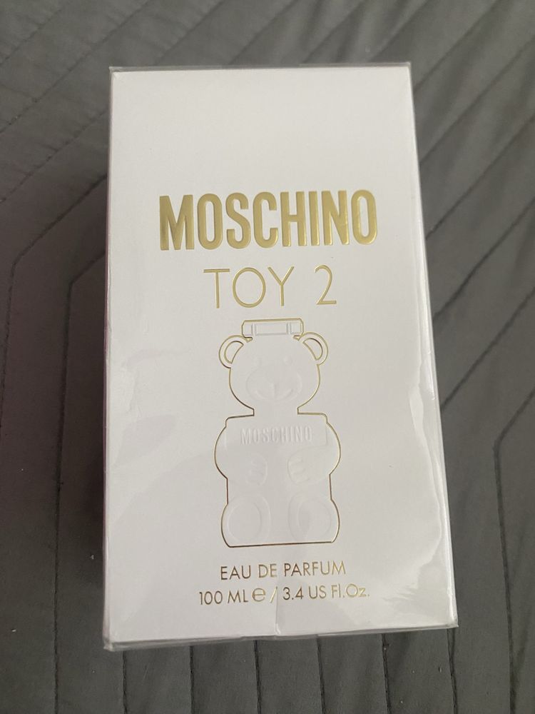 Moschino Toy 2 White