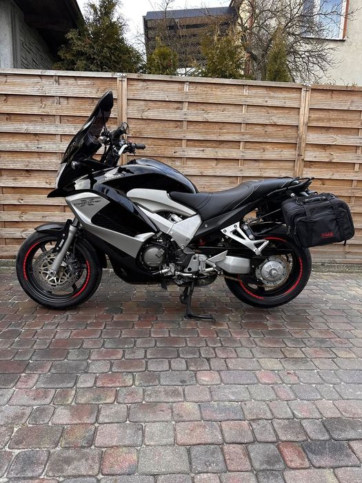 Honda VFR Honda VFR 800 Crossrunner doinwestowany!